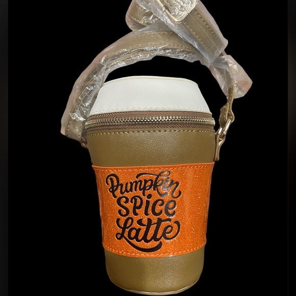 NWT Pumpkin Spice Latte crossbody bag!! Great for a fall accessory or Halloween - Picture 3 of 10